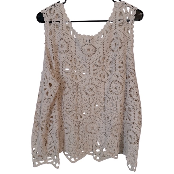 🌹CHARLIE B CROCHET NATURAL SLEEVELESS CAMI STYLE TANK - Picture 5 of 7